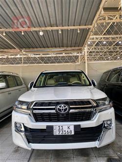 تۆیۆتا لاند کروزەر